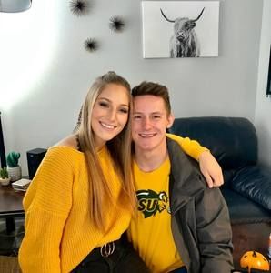 Meet your Posher, Riley